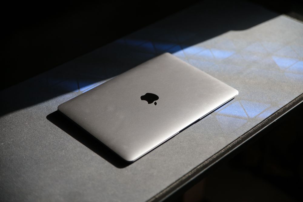 MacBook (Retina, 12-inch, Early 2016)