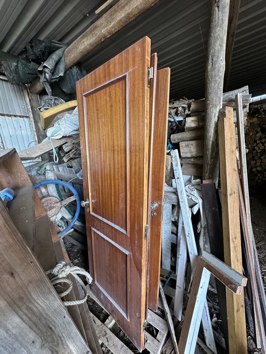 Vende se portas interiores antigas