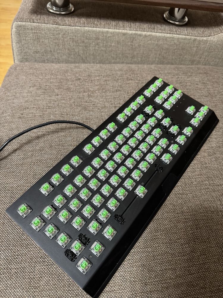 Клавіатура razer blackwidow v3
