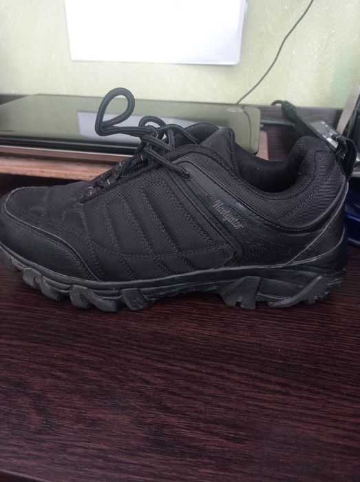 Термо кросівки чоловічі 41 розмір