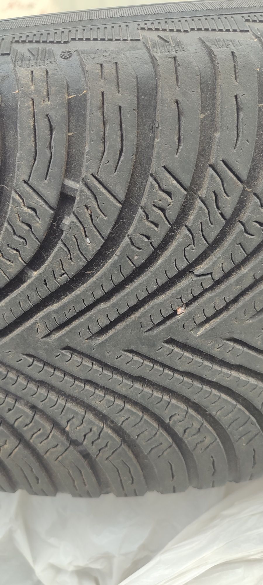 Зимові 3шт MICHELIN ALPIN 5 215/55 R17