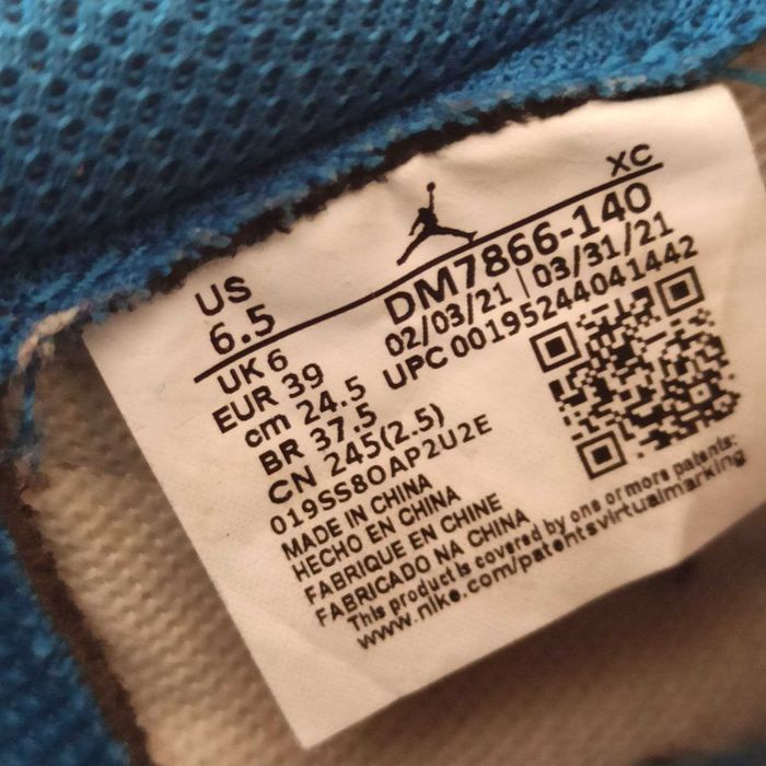Кросівки Air Jordan 1 Retro x Travis Scott Розмір 39 (25 см.)