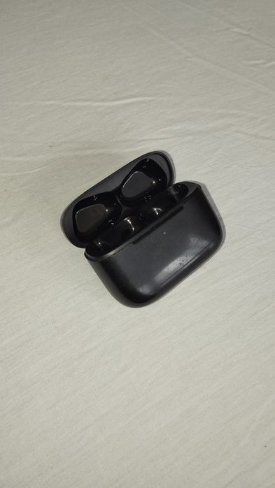 Opakowanie na słuchawki bezprzewodowe Baseus Bowie M2 Czarne