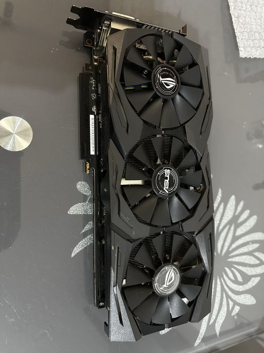ASUS Rog Strix GeForce GTX 1080Ti 11Gb GDDR5X