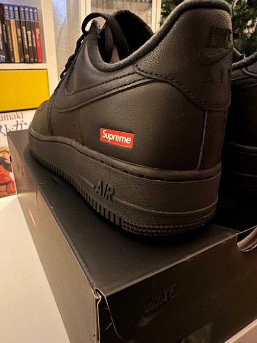 Buty meskie Mokasyny Nike_Air_Force_1_Low_Supreme_black_ R.45