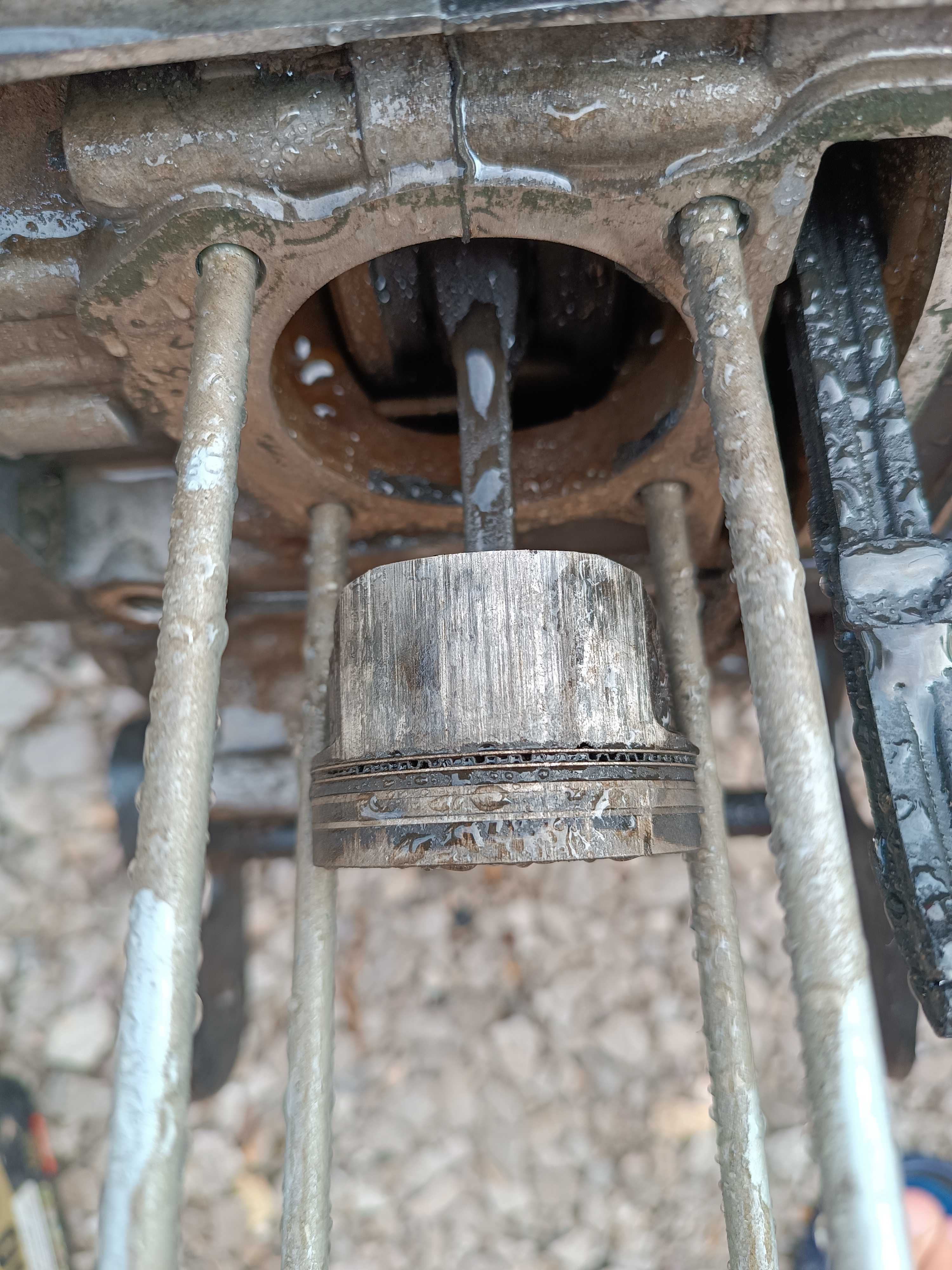 Skuter Daelim Otello F1 125 na części