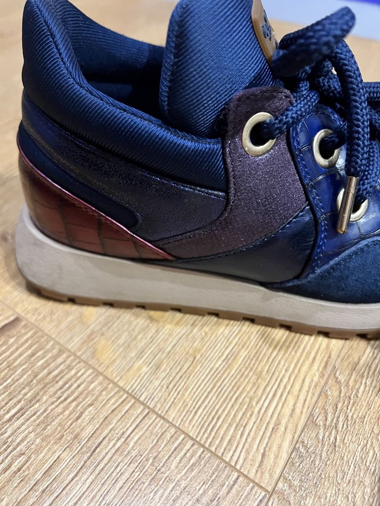 Кросовки, кеды, ботинки Pepe jeans