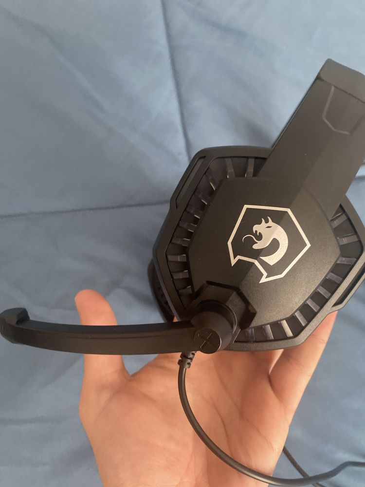 Fones com luz led