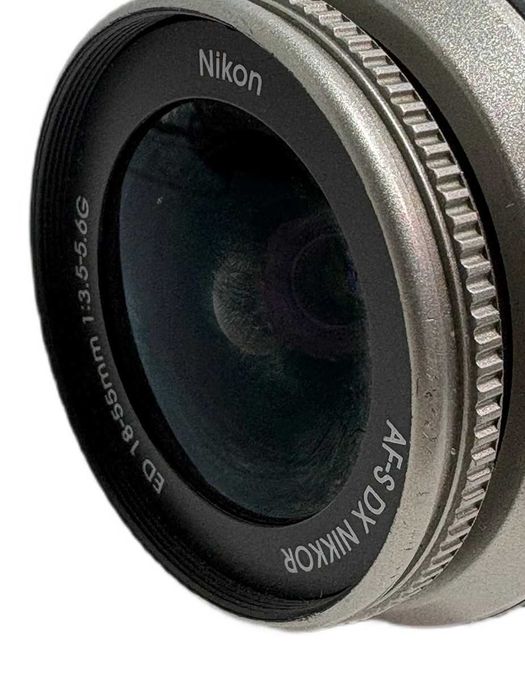 Aparat Nikon D50 z obiektywem Nikkor 18-55