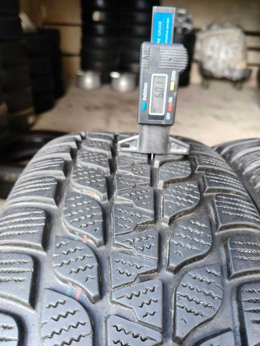 Bridgestone Blizzak LM25 195/60r16 made in France 2шт, 6мм, ЗИМА