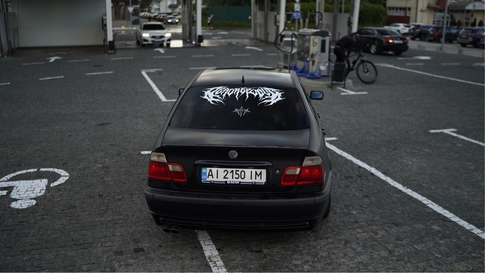 Автомобіль BMW E46 1999 2.8