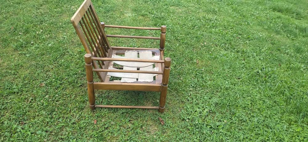 Fotel drewniany antyk