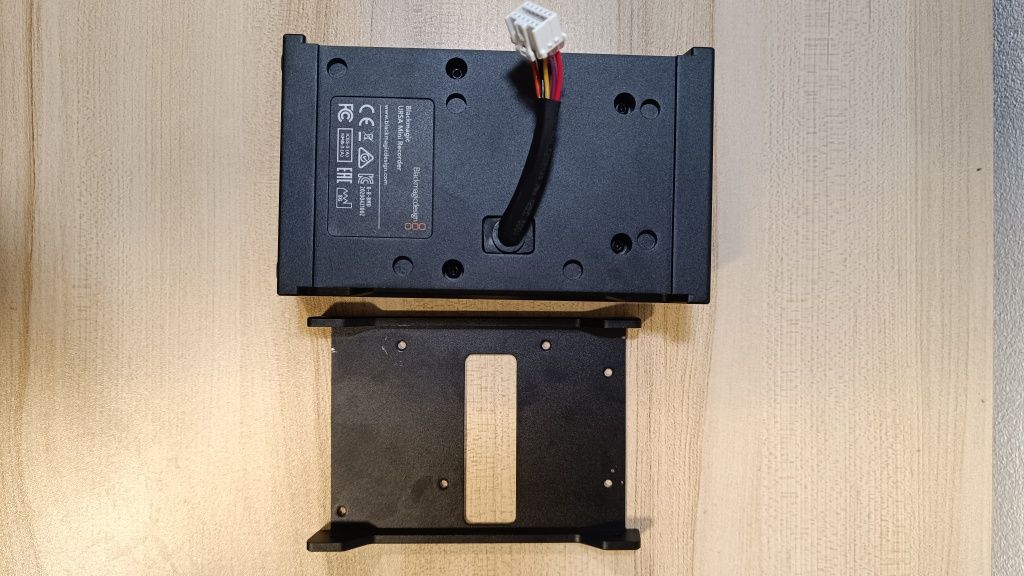 Blackmagic Ursa Mini 12K Pro Cada SSD 3.8TB Samsung