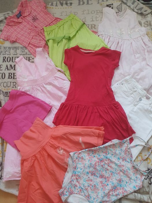 Zestaw ubrań rozm. 122