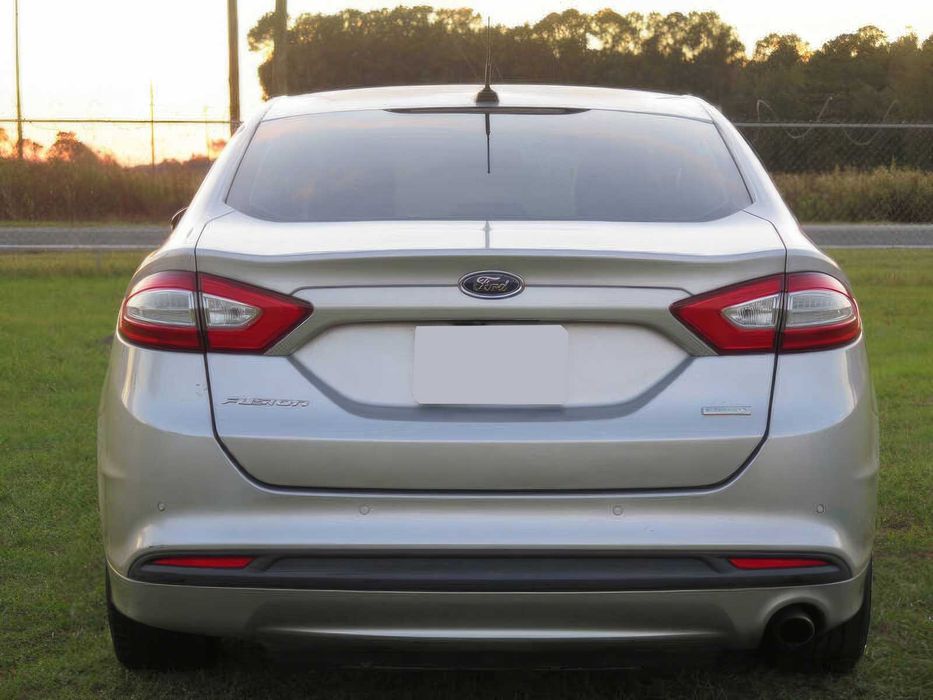 Ford Fusion SE      2016