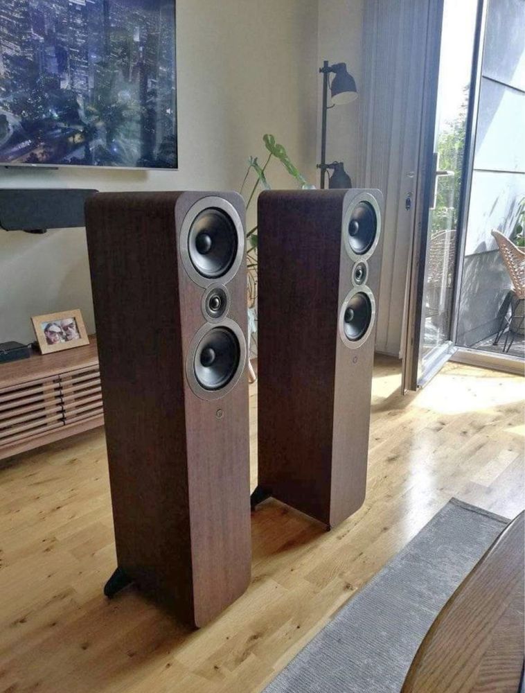 Q Acoustics 3050 i piękne jak nowe