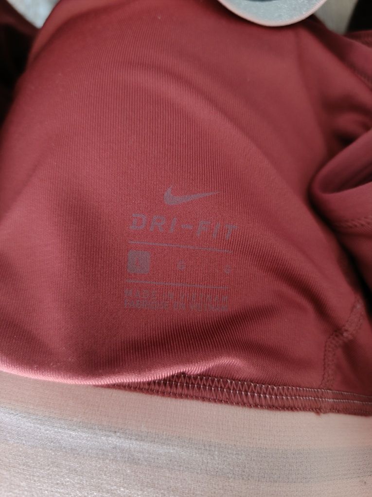 Stanik sportowy usztywniany Nike r. L
