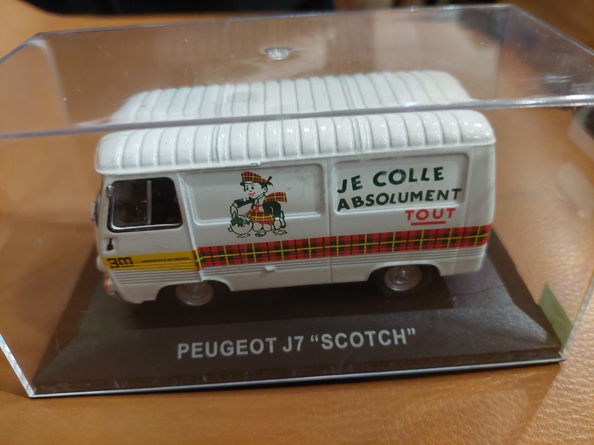 Miniatura Peugeot j7 scotch