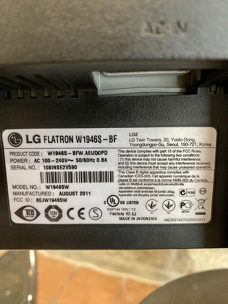 Monitor LG Flatron W1946