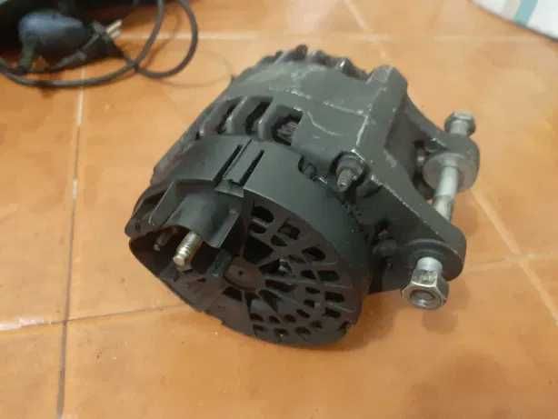 Alfa romeo 156 1.9 JTD alternador