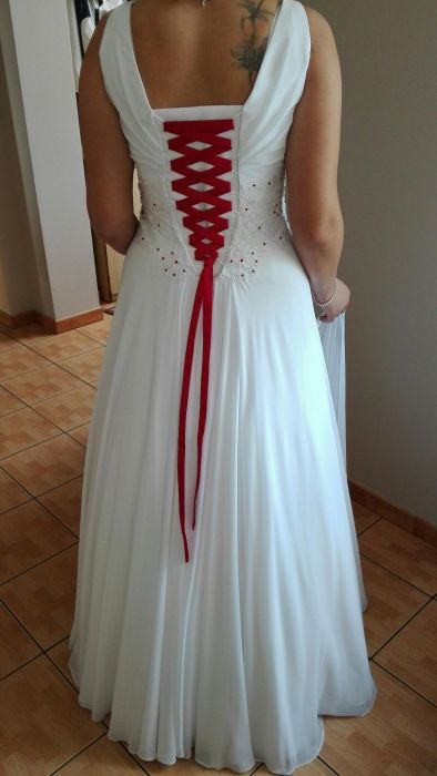 Sukienka ślubna roz 42 wzrost 179cm+6cm obcas kreacja Żannet +gratis