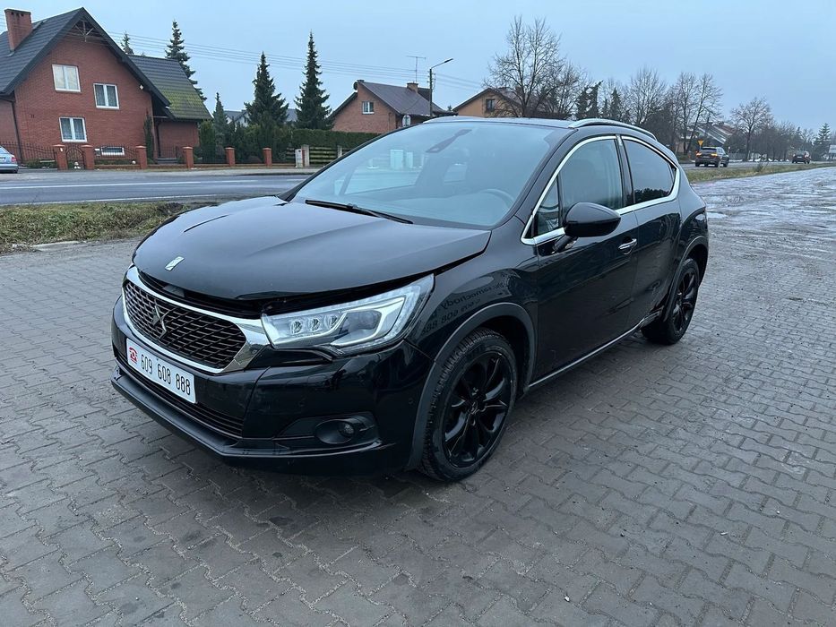 DS Automobiles DS 4 Crossback