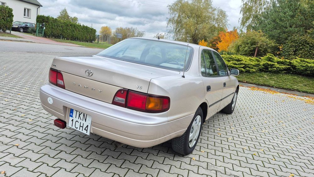 Piękne Camry*3.0 V6*1995r*Klima sprawna*17-lat jeden wł*Zdrowa*Zadbana