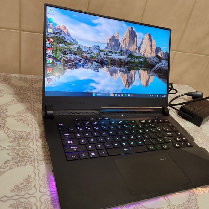 ROG STRIX STAR RTX3060 RYZEN 5 5600H 300HZ Екран