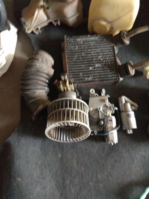 Моторчик печки, моторчик дворников,бензаносос опель вектоа А