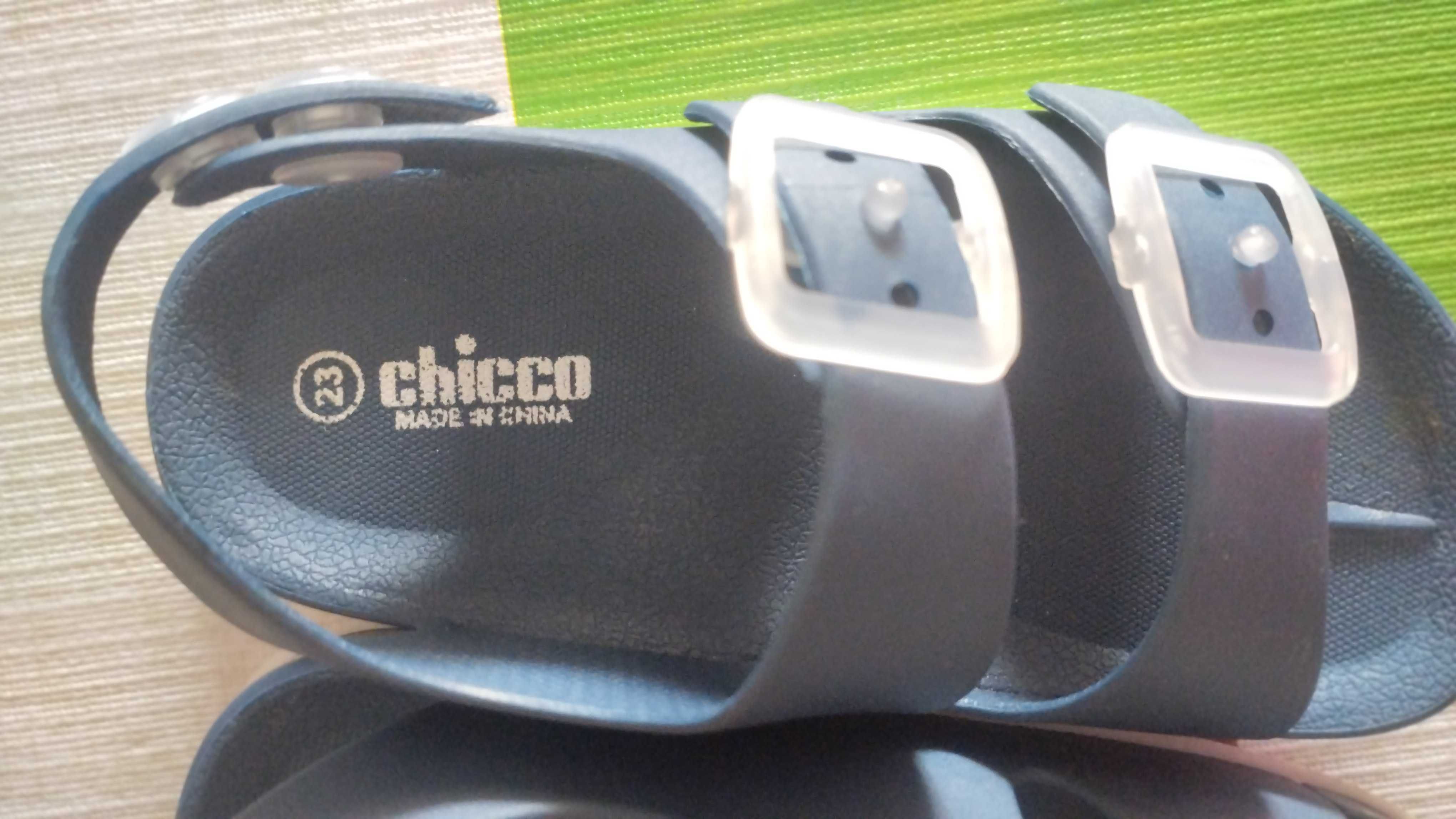 Sandálias Chicco
