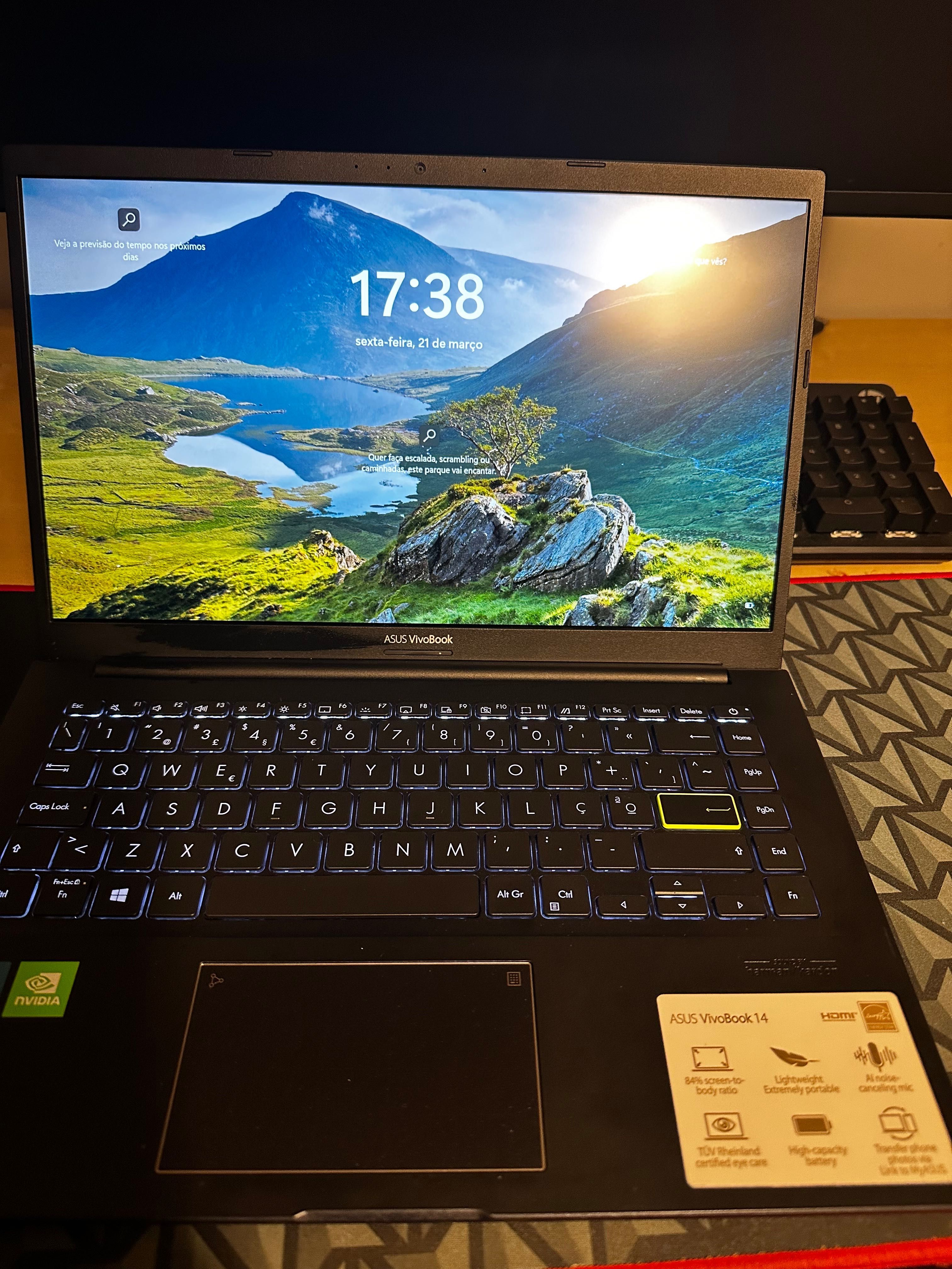 Portátil Asus VivoBook
