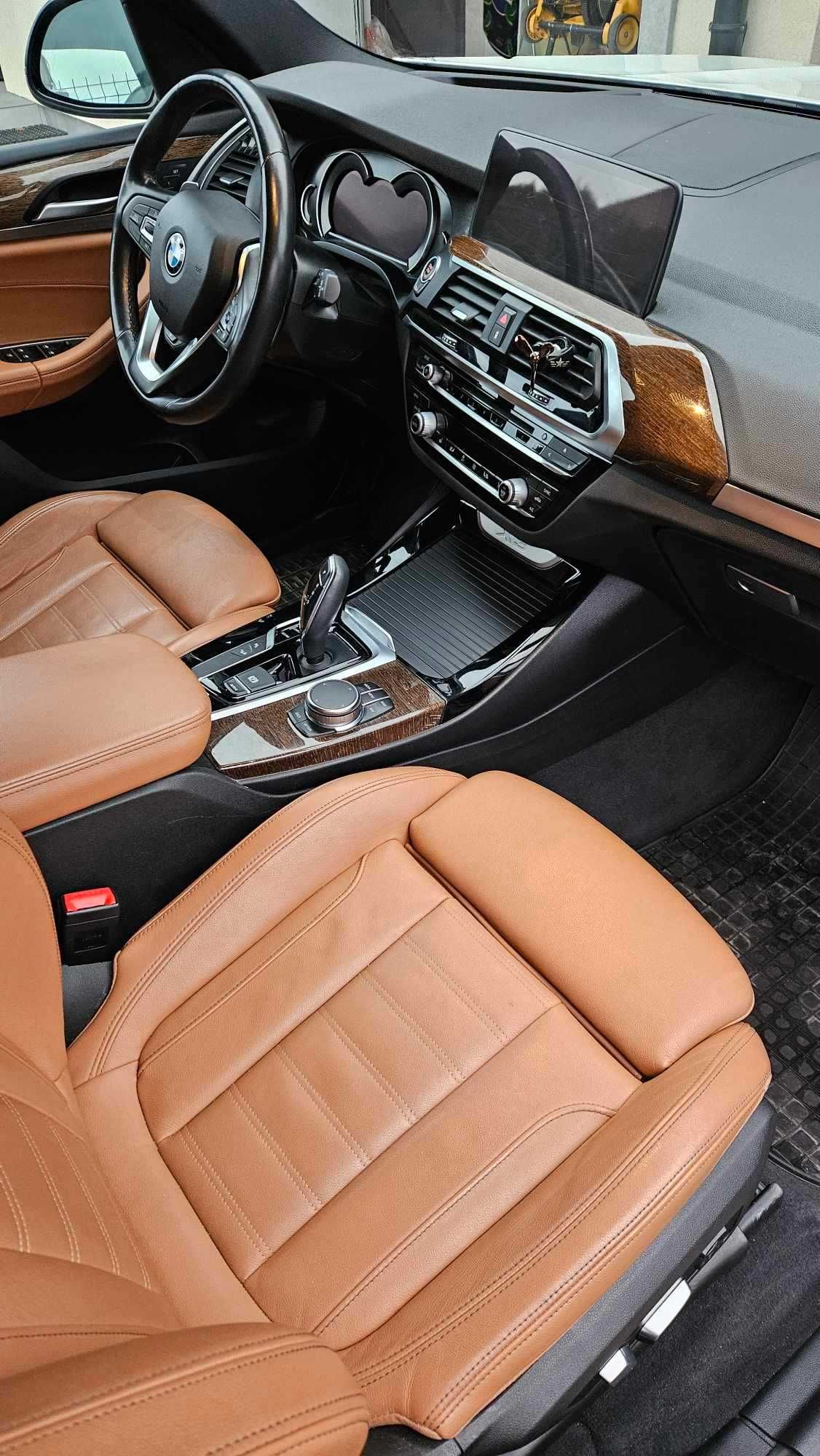 BMW X3 xDrive30i