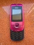 Nokia 2220slide stan dobry, sprawny stan techniczny na 100% + ładowar