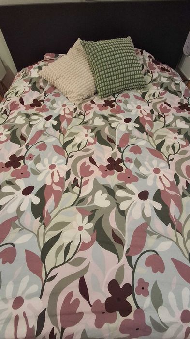 Cama MALM preta com gavetas 160x200