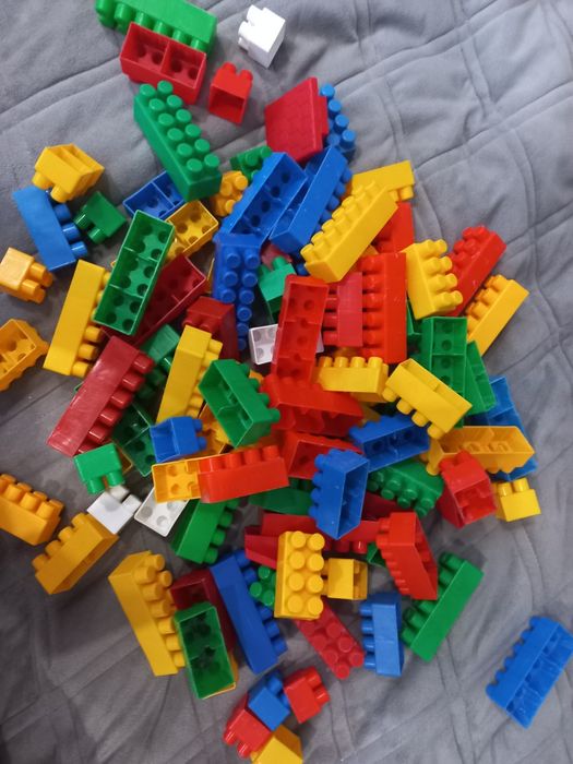 Конструктор 103  елементи.