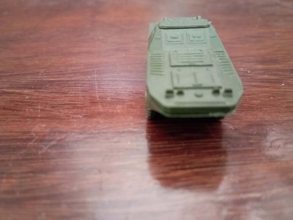 Miniatura HO BRDM-1