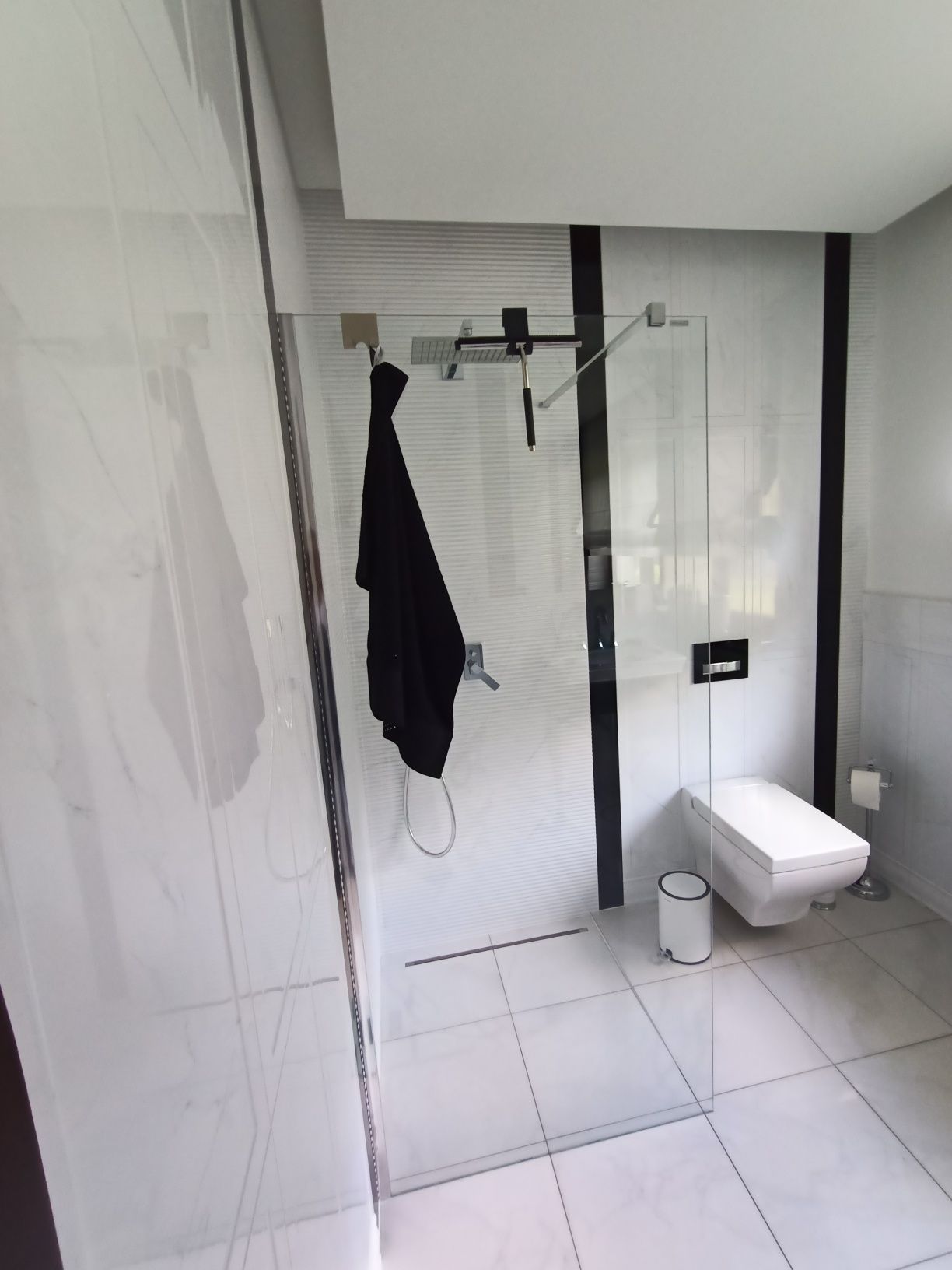 Za pol ceny nowa kabina prysznicowa Radawy Modxii Walk-in 90 cm.