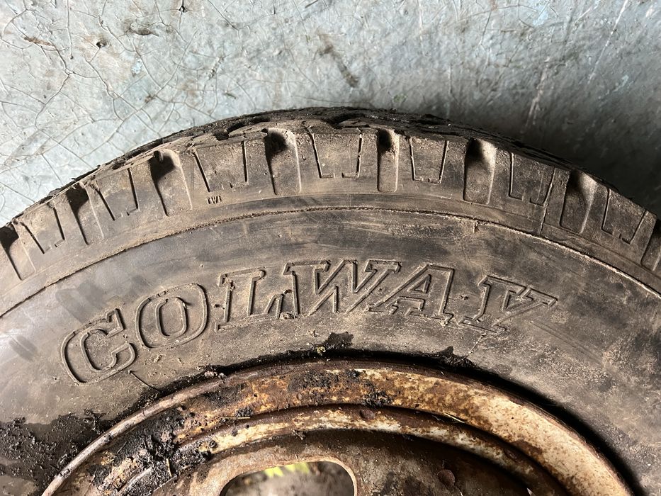 Шина с диском бу 1 шт резина 225 75 16 COLWAY