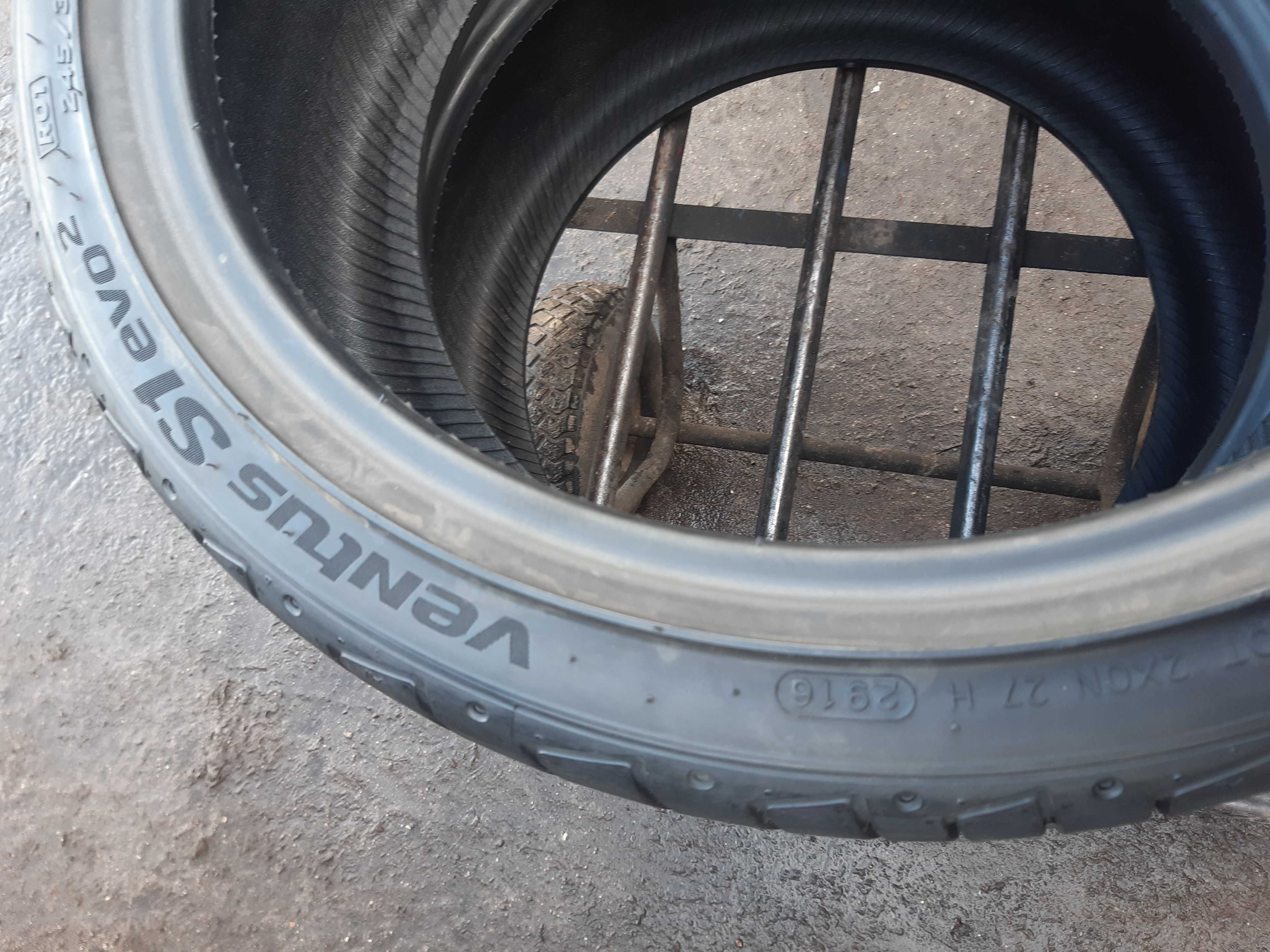 Opony letnie 245.35.19 Hankook para