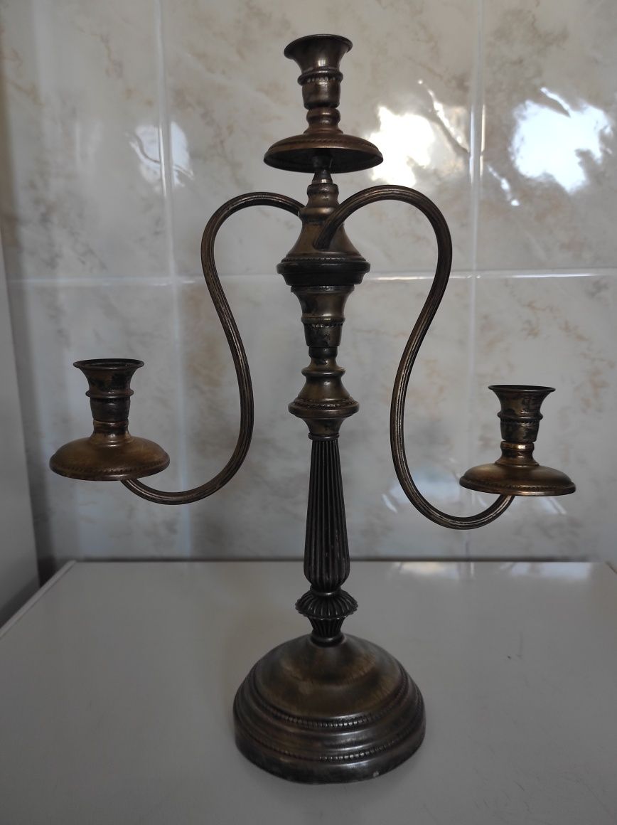 Candelabros em casquinha