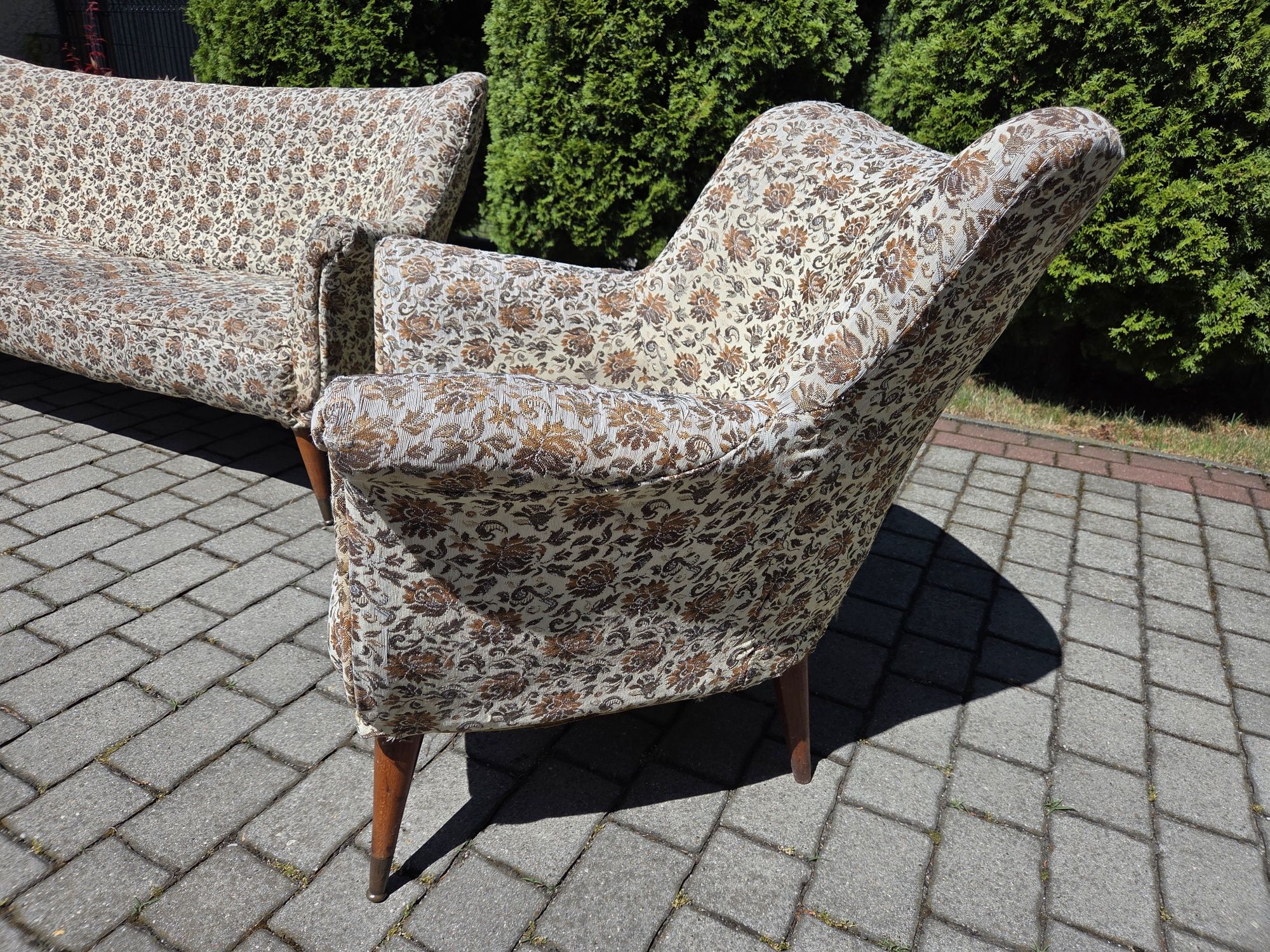 Zestaw mebli z lat 60. – sofa + 2 fotele | PRL | vintage do renowacji