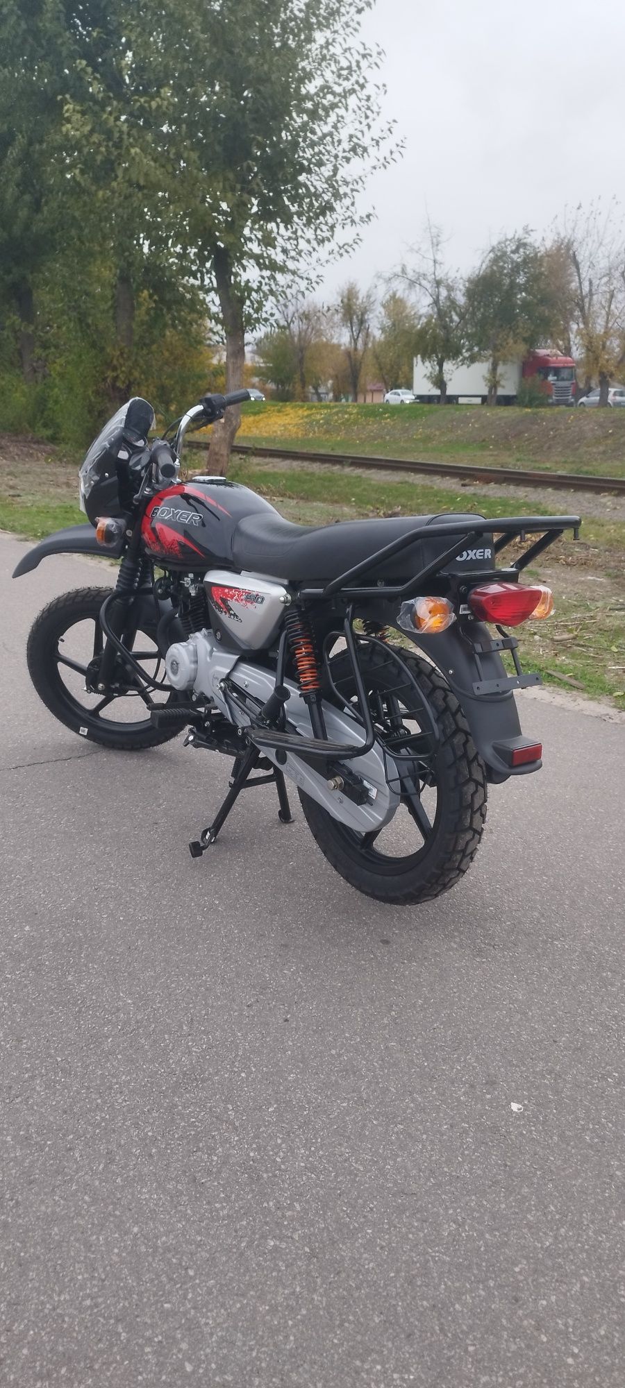Мотоцикл Bajaj Boxer BM 150 X