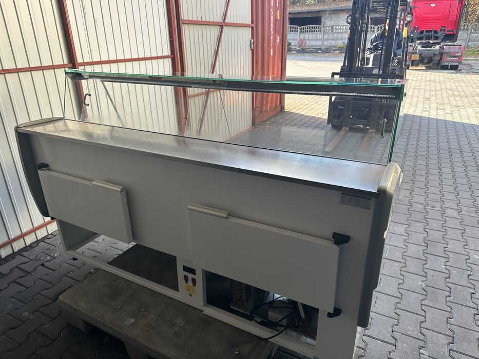 Lada chłodnicza 2021 r