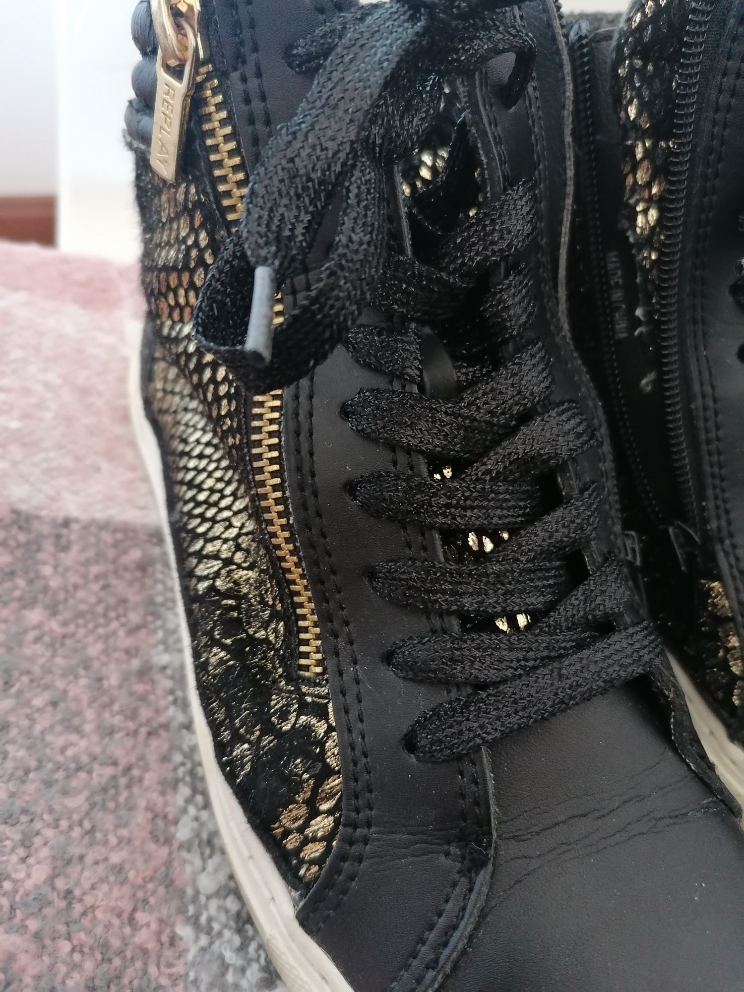 Bota Replay preto