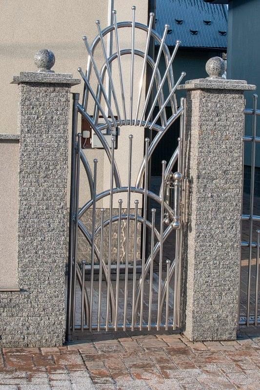 Ворота с нержавейки для дома, ограждения калитки кованые изделия