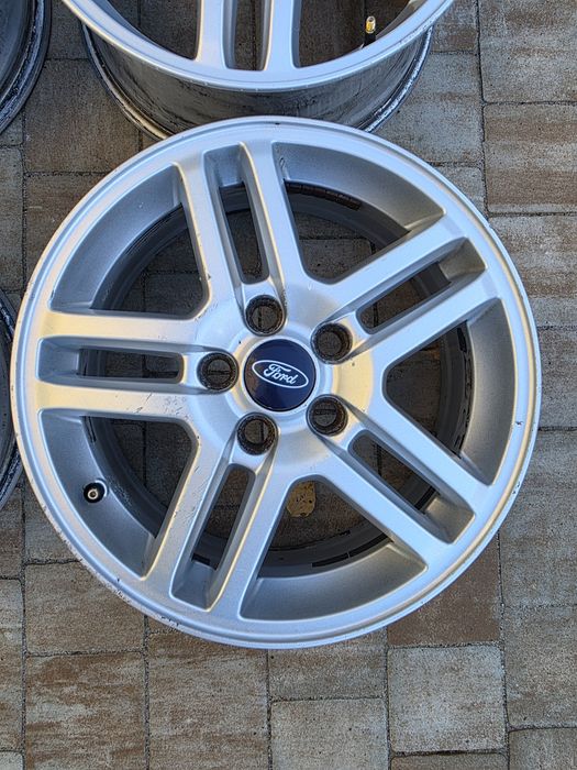 4x felgi aluminiowe Ford OE Focus MK3 6,5 komplet cali 16 5x108 et52,5
