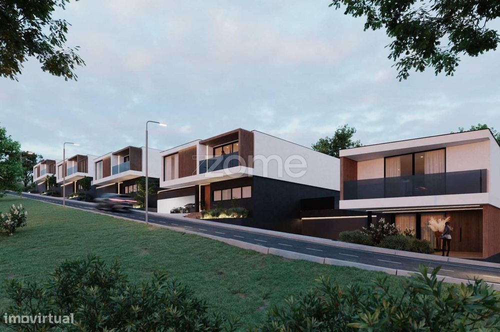 Terreno com projeto aprovado em Polvoreira, Guimarães