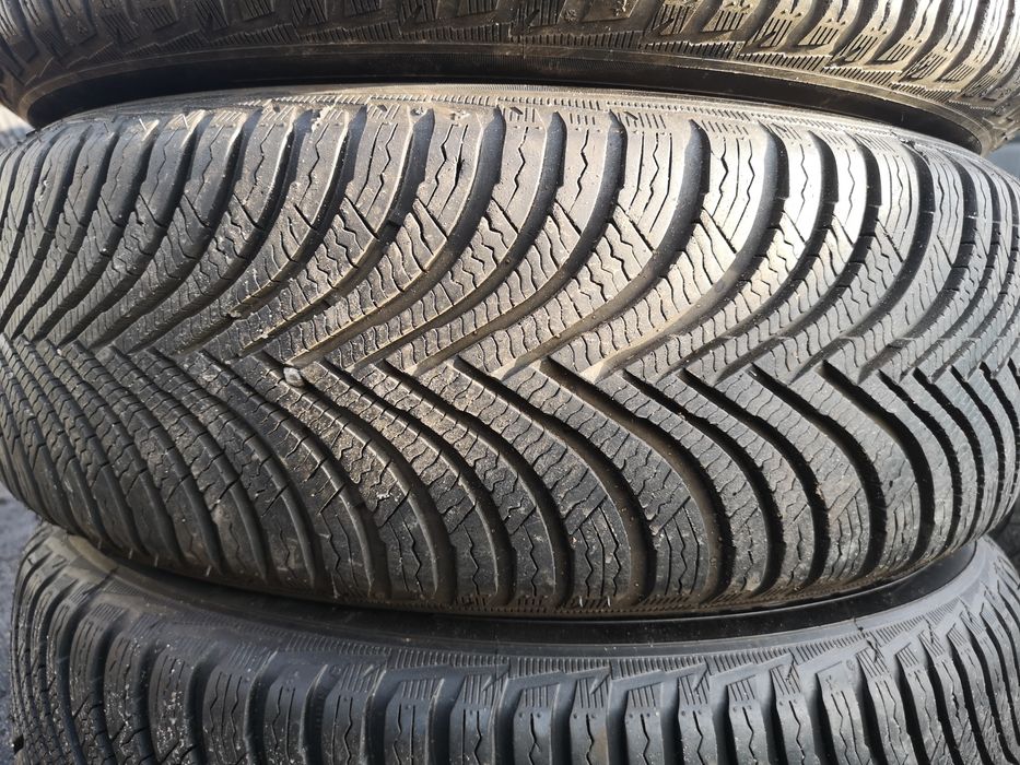 Komplet kół zimowych 5x112 VW Audi Skoda 205/60/16 Michelin 7,5mm