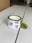 Biała ceramiczna filiżanka boho kwiaty handmade kubek prezent