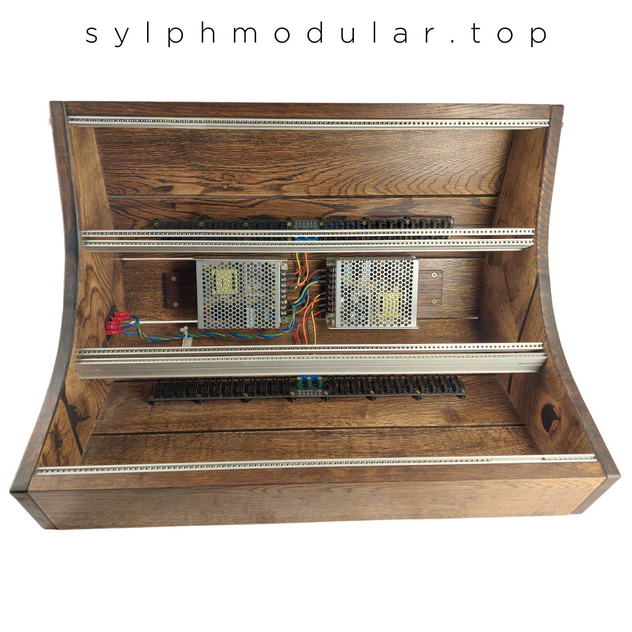 Eurorack case /корпус/кейс 9U / 104hp для модульних синтезаторів